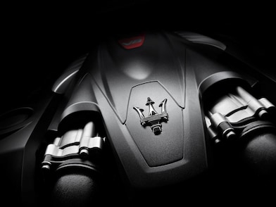 توضيح لمحرك Maserati الذي يستخدم زيت شل Helix Ultra بتقنية PurePlus