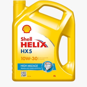 لقطة لعبوة زيت شل Helix HX5 High Mileage 10W-30 للمحركات القديمة