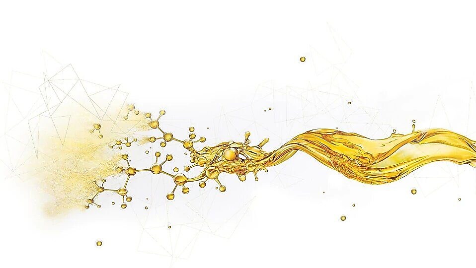 Oil splash breaking into small components