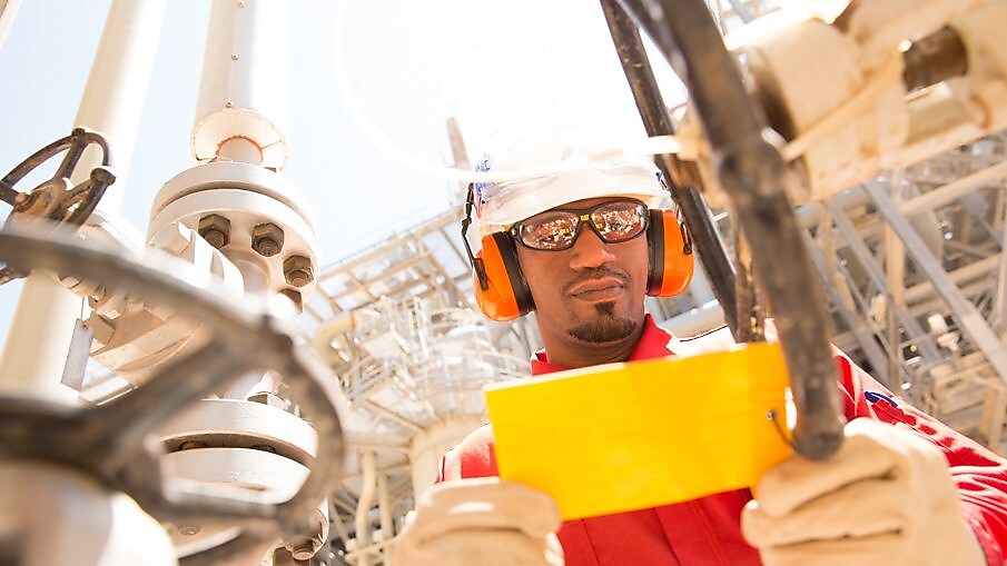 Employee at GTL plant